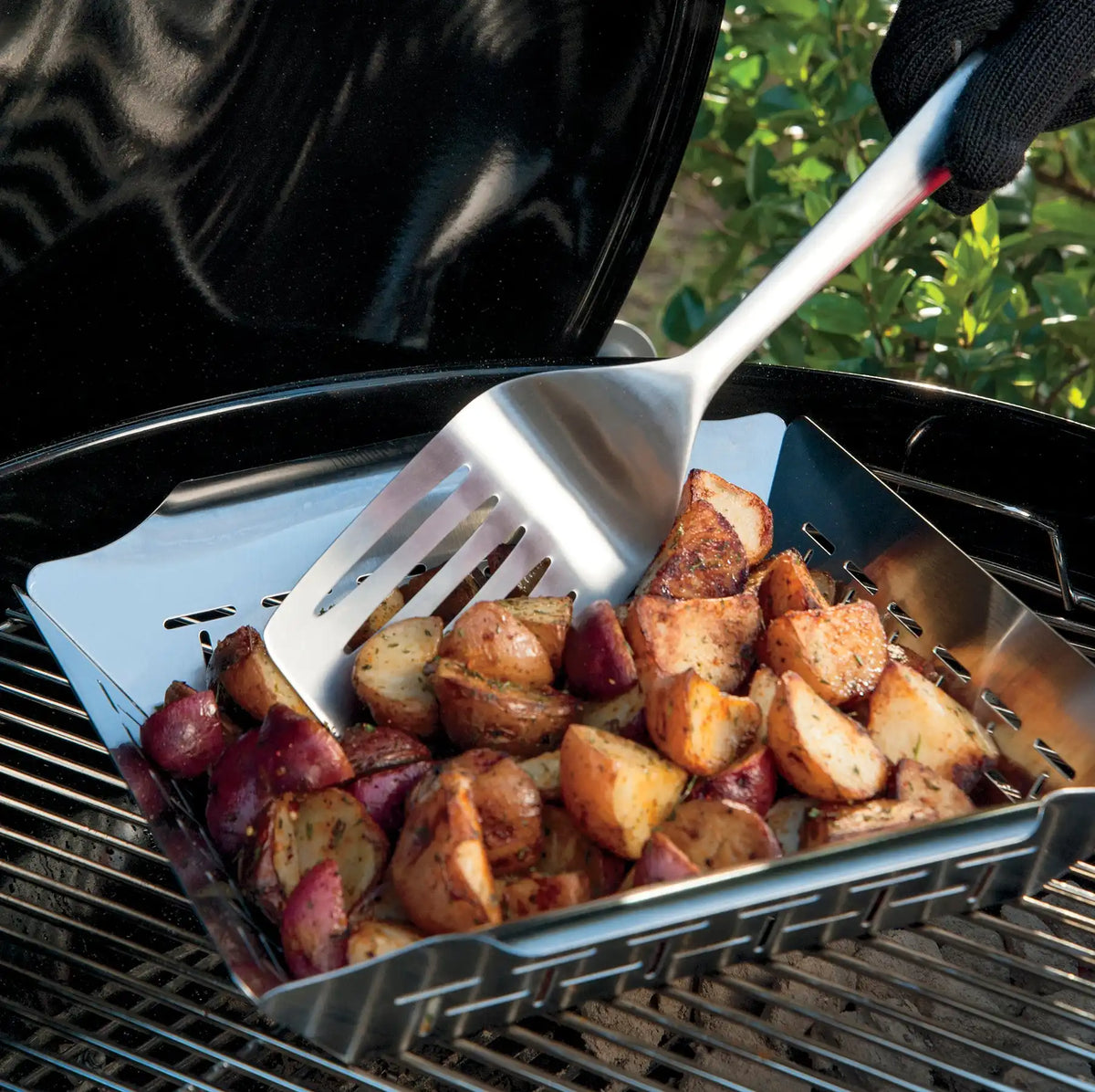 Deluxe Grilling Basket - Large